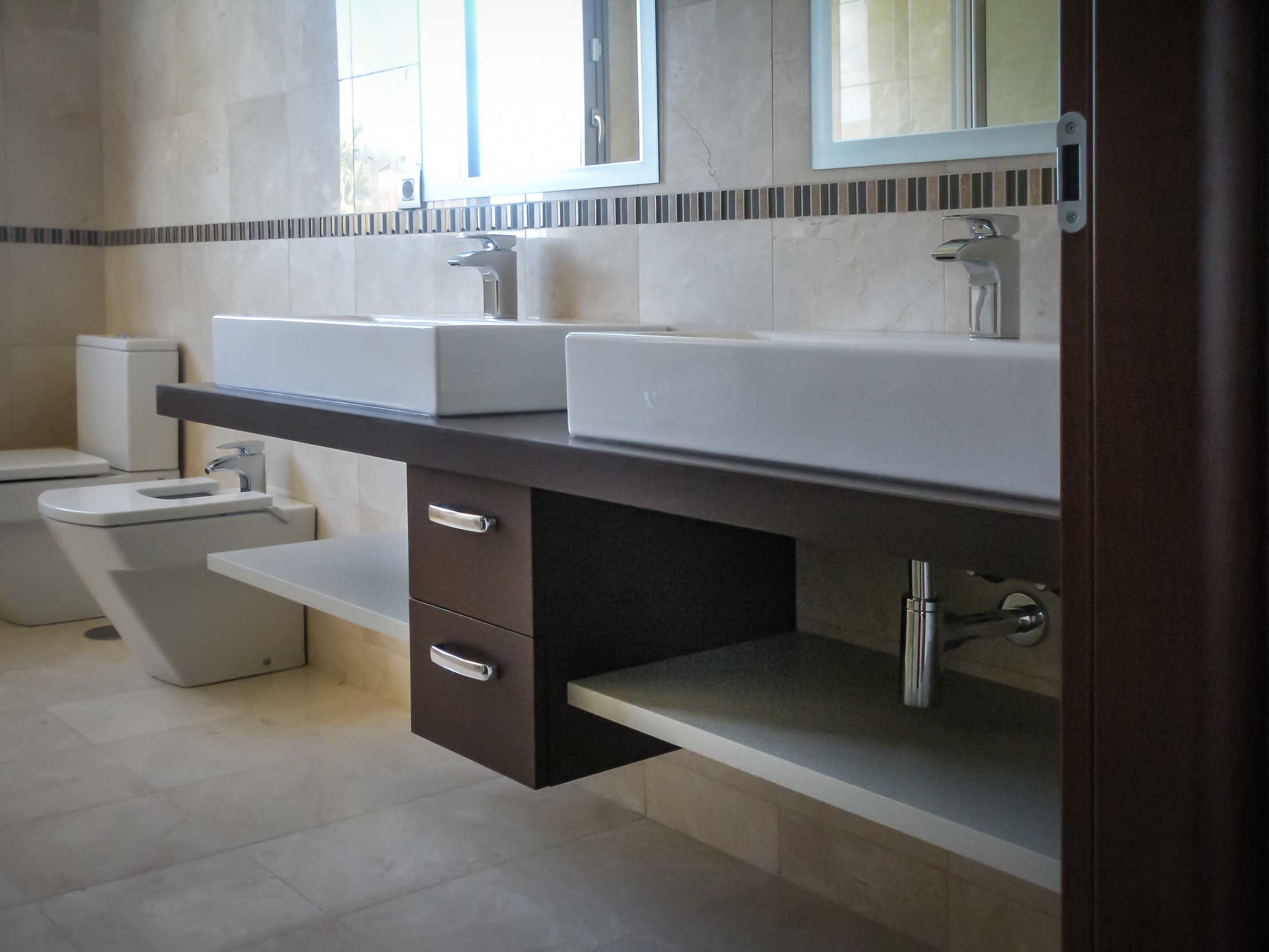 MUEBLE-DE-LAVABO-BAÑO-CARPINTERIA-TENERIFE-RENUX-MUEBLES